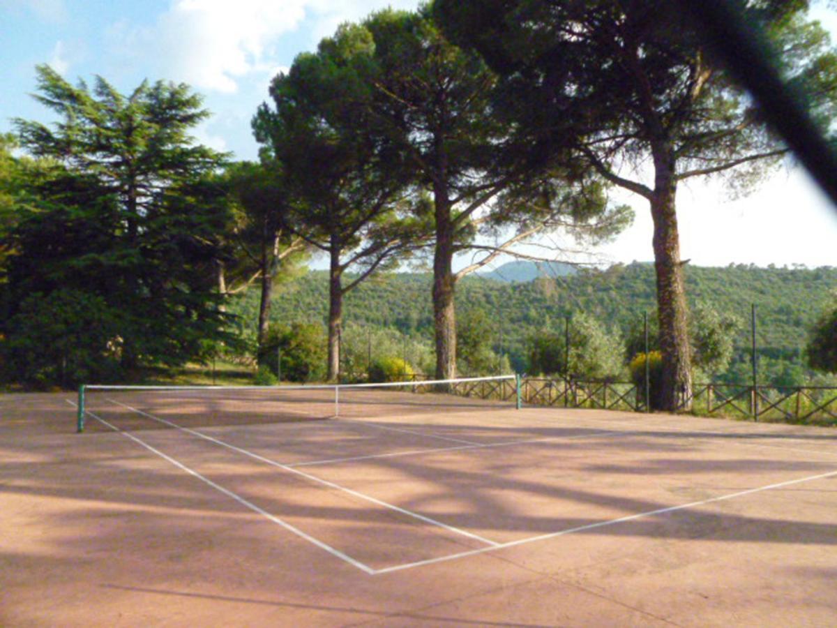 Della Genga Resort Arezzola Экстерьер фото